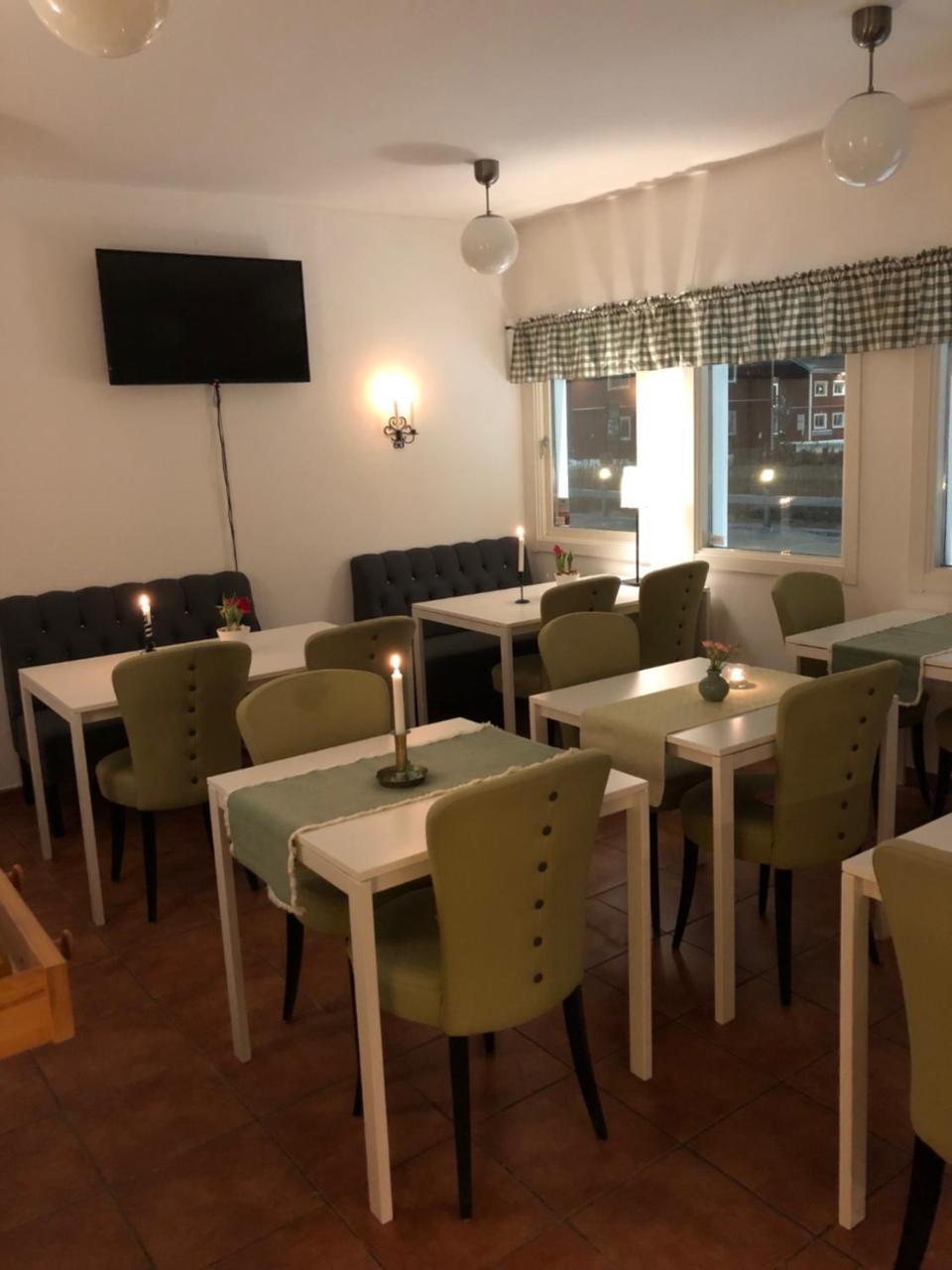 Maelaroe Hotell Ekerö Εξωτερικό φωτογραφία